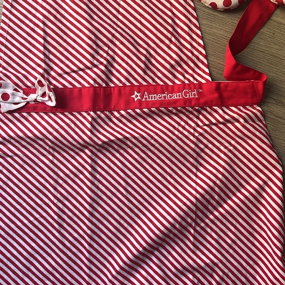 NWOT American Girl Williams Sonoma Apron and Mitten - Picture 4 of 6